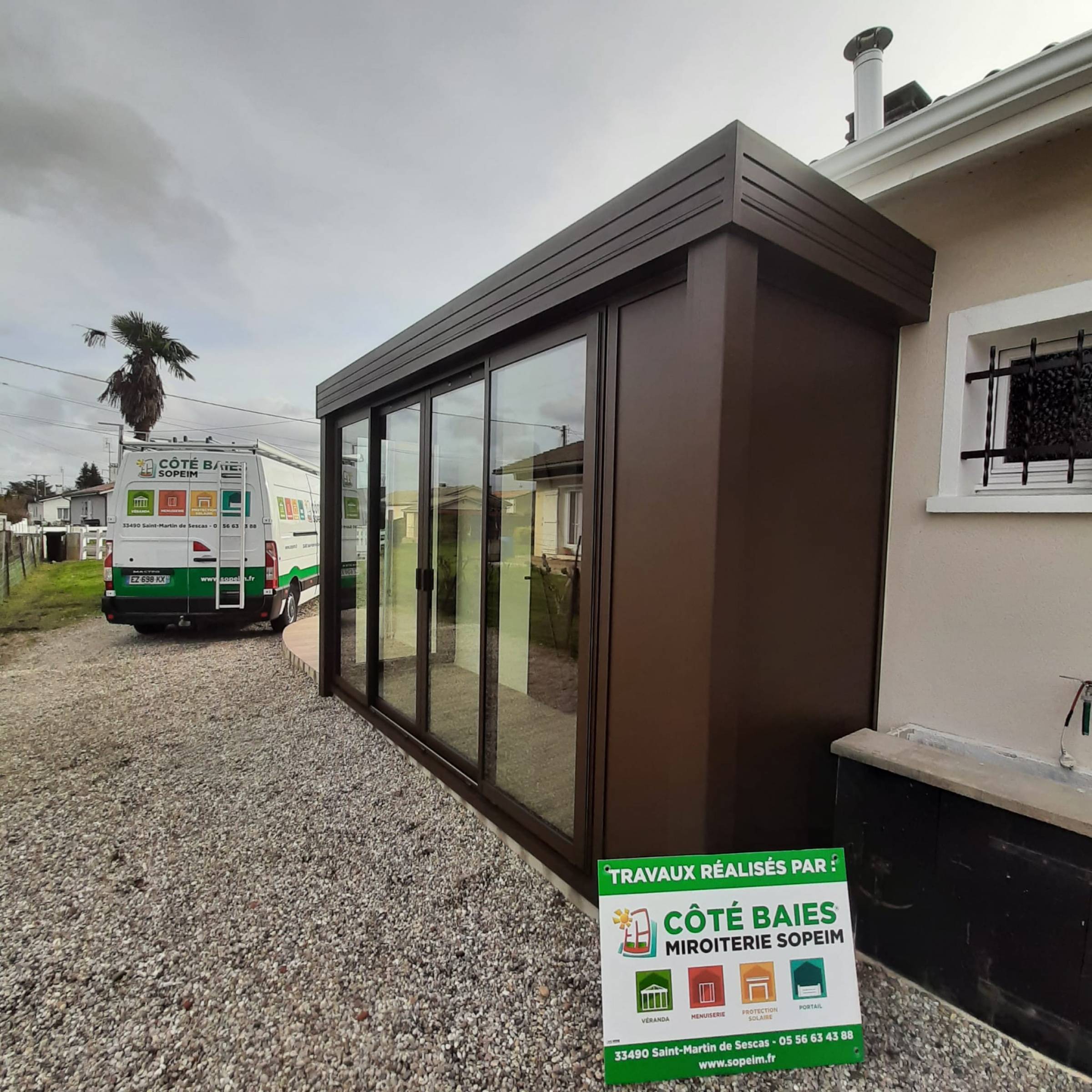 Extension en Aluminium pour cette maison située à Saint Maixant