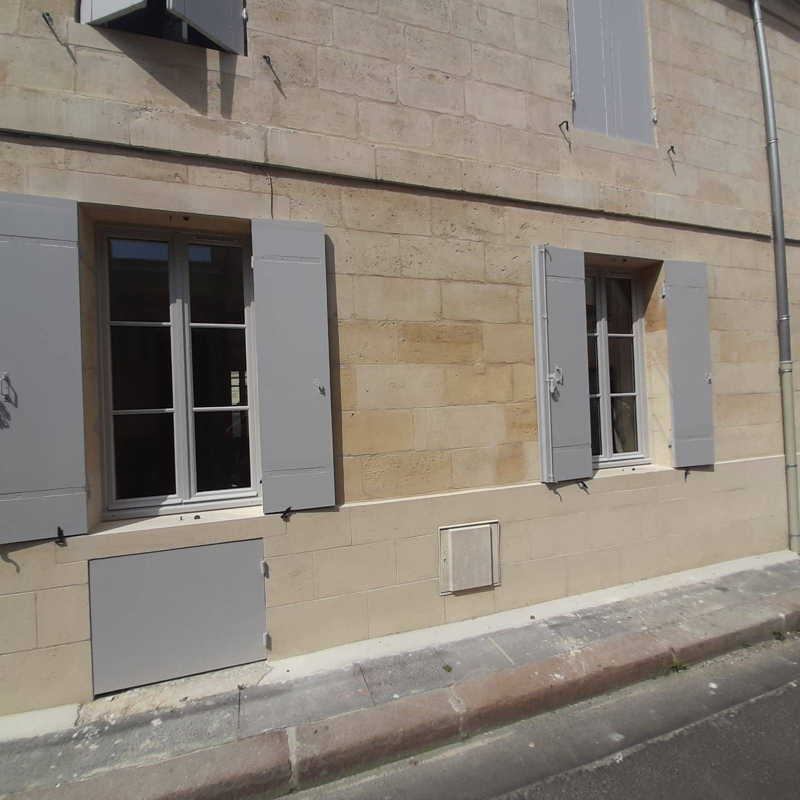 Menuiseries Bois soumis à l'approbation des architectes des bâtiments de France