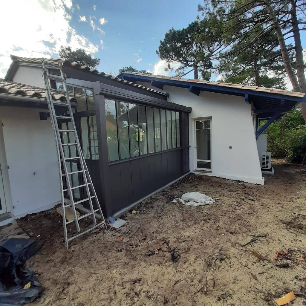 Verrière pour une cuisine d'un maison située à Arcachon
