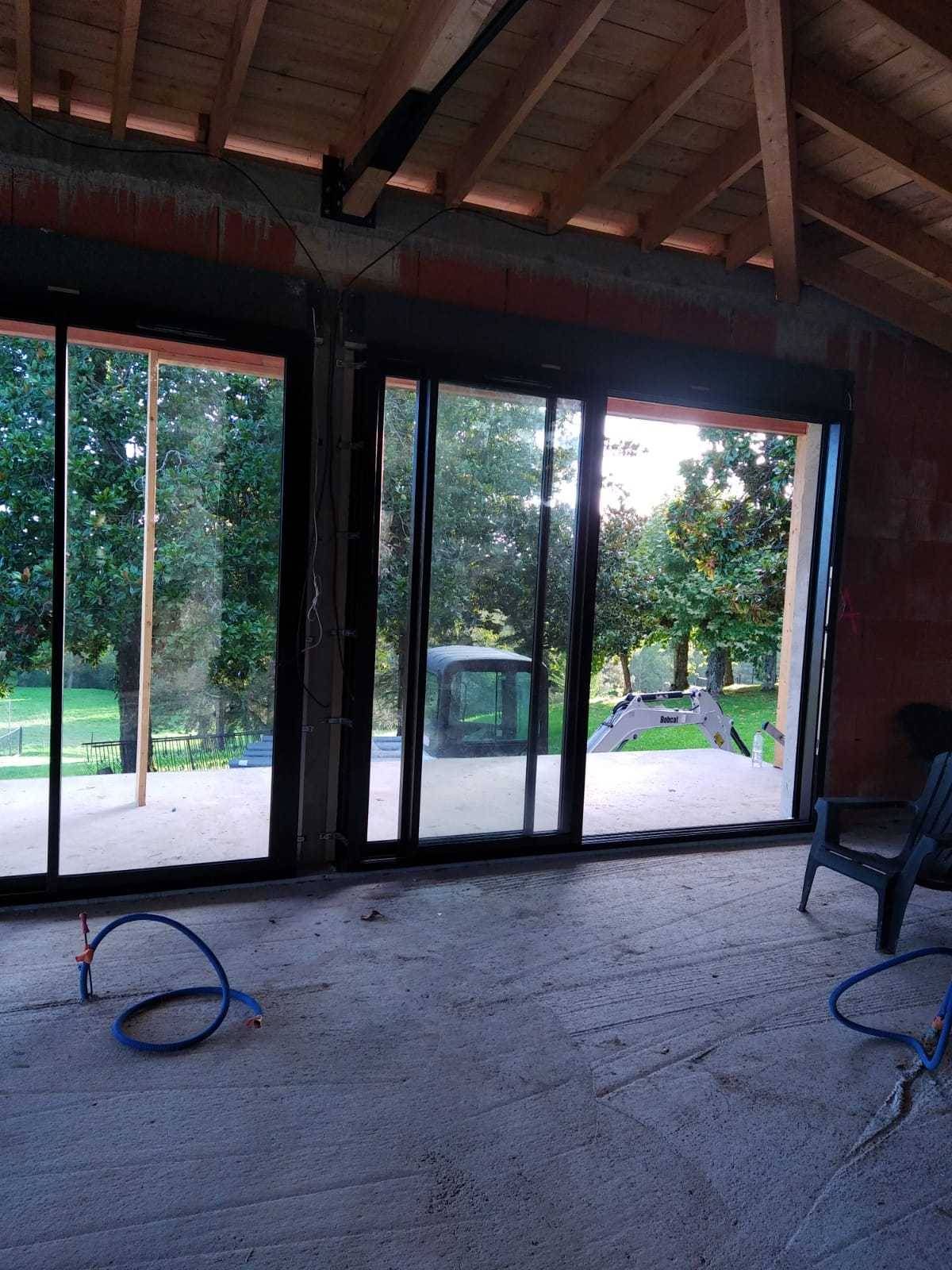 Chantier à Capian : Une extension de maison avec des menuiseries sur mesure