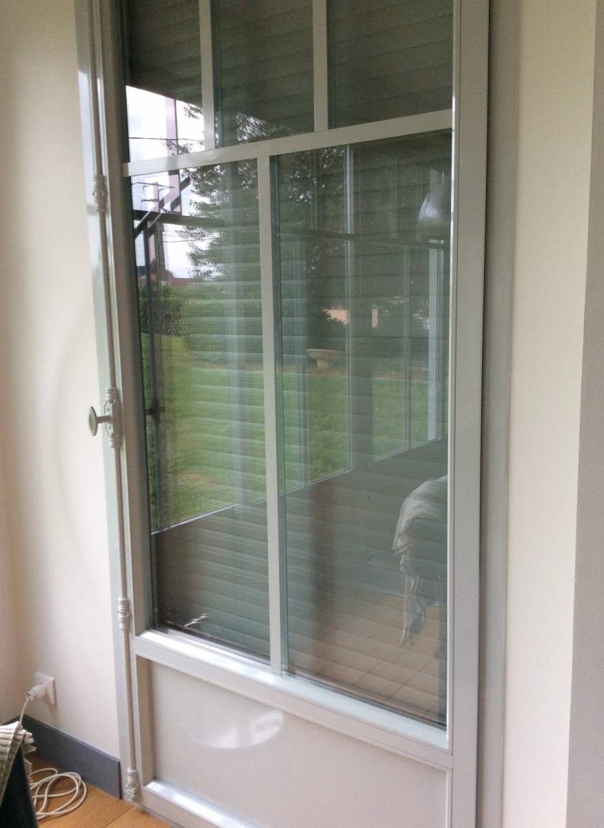 Porte-fenêtre sur Langon