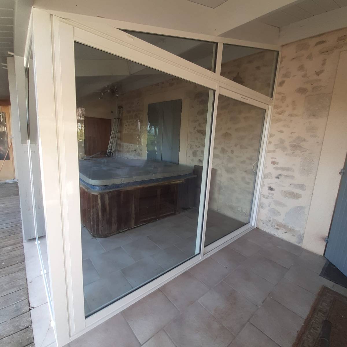 Fermeture terrasse couverte dans l'Entre deux Mers