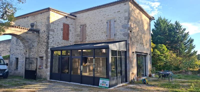 Création d’une véranda sur mesure en aluminium en Gironde