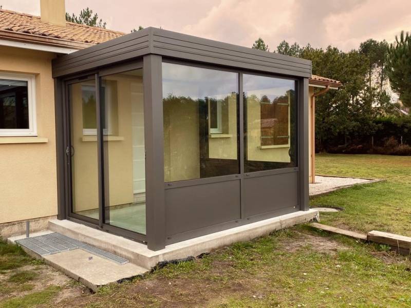 Véranda toiture plate