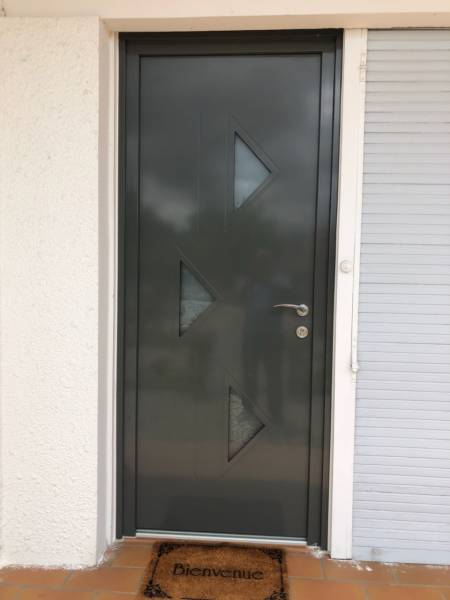 porte d'entrée design à Langon