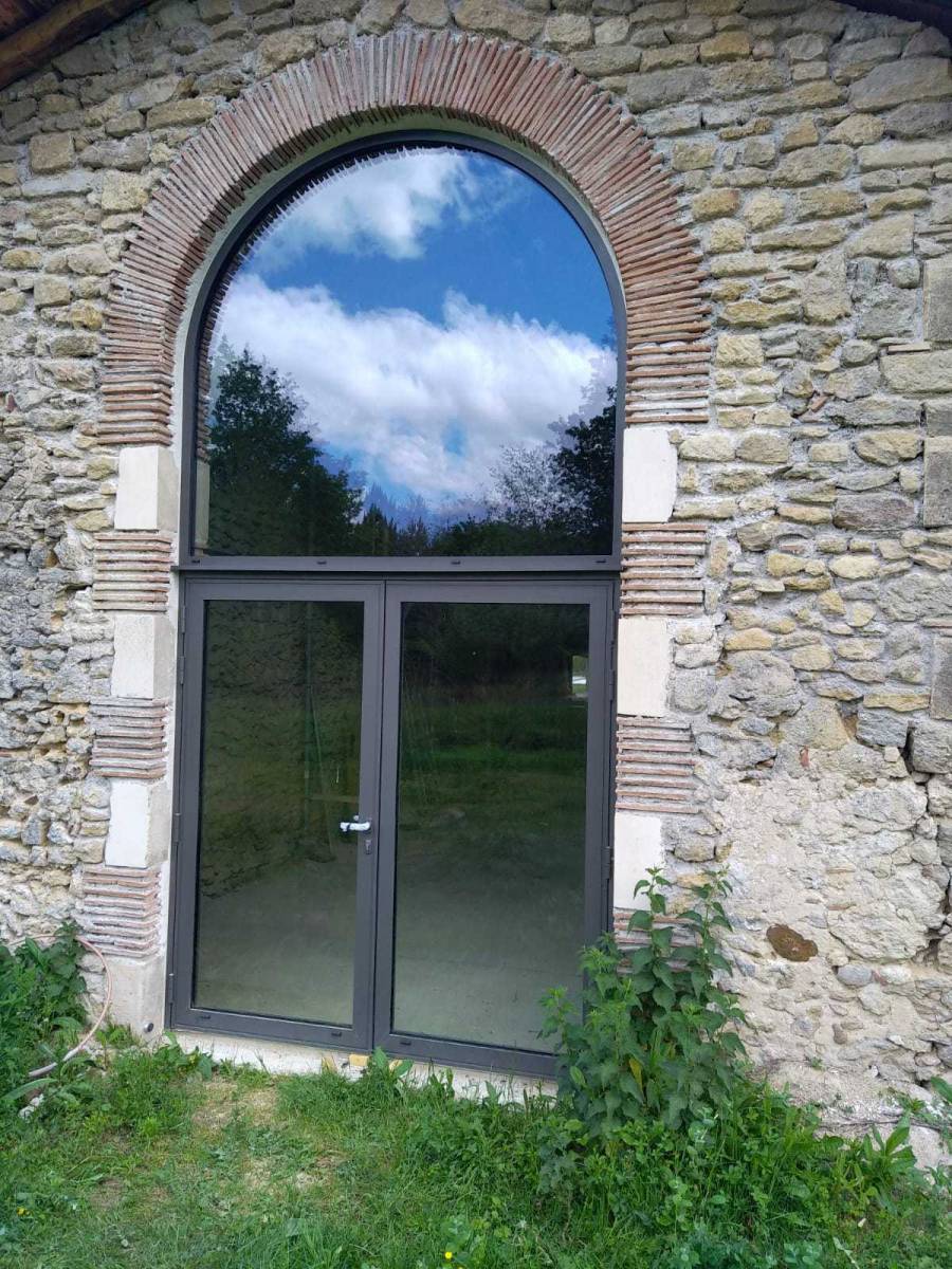 Menuiserie spécifique sur maison ancienne